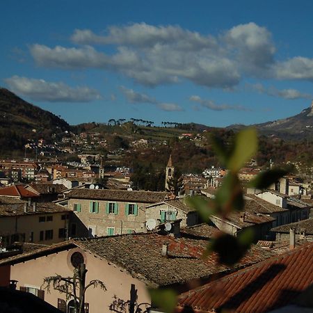 A Casa Di Lola Bed & Breakfast Ascoli Piceno Luaran gambar