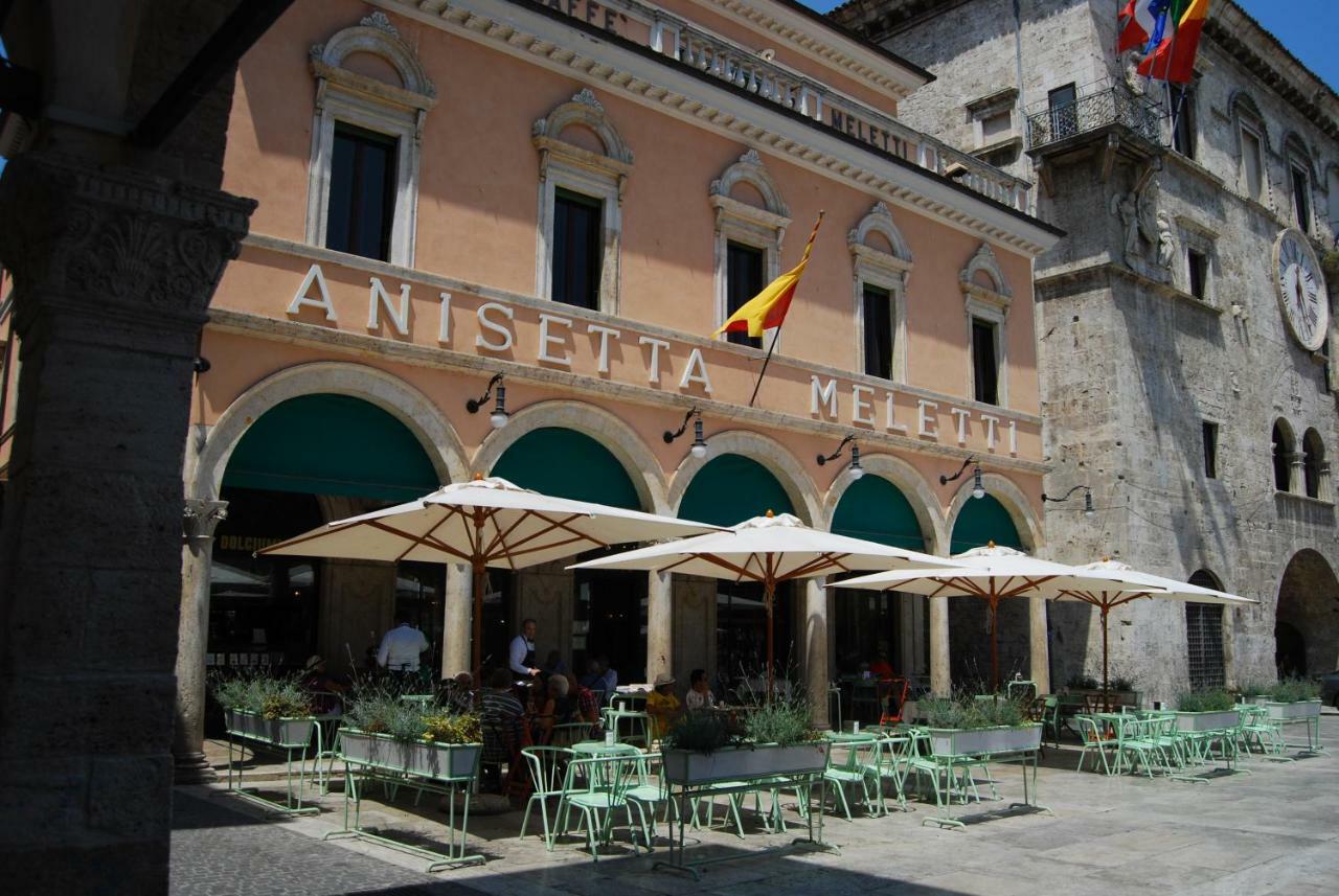 A Casa Di Lola Bed & Breakfast Ascoli Piceno Luaran gambar