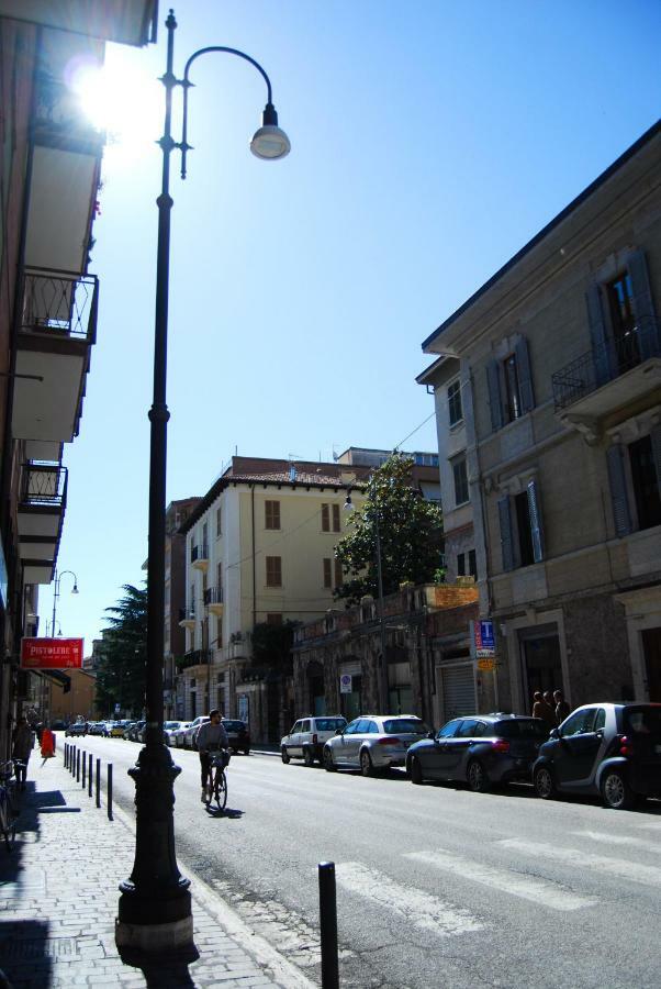 A Casa Di Lola Bed & Breakfast Ascoli Piceno Luaran gambar
